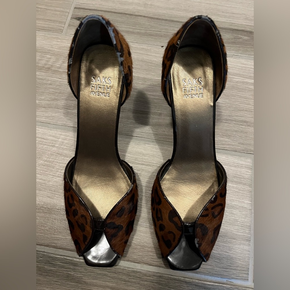Saks Fifth Avenue Brown Leopard Heels